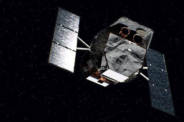 NASA tenta il salvataggio col robot: il telescopio Neil Gehrels Swift sta precipitando