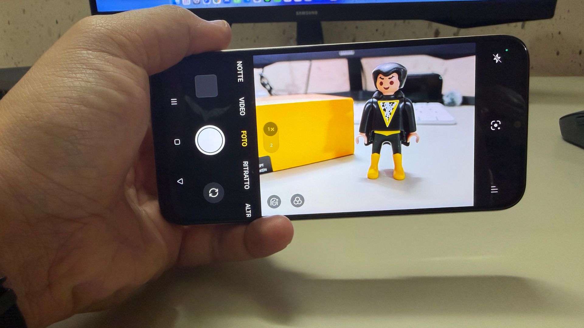realme P4x: 7.500 mAh di batteria e un design che piacerà | Recensione