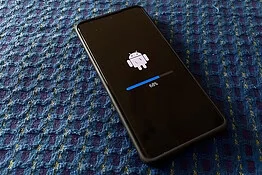 Google, 3 servizi nascosti da aggiornare a mano sui telefoni Samsung