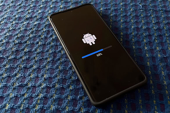 Google, 3 servizi nascosti da aggiornare a mano sui telefoni Samsung