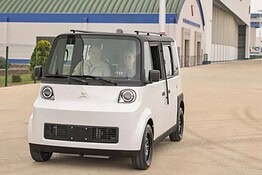Olinia, la microcar elettrica del Messico che ospita fino a sei persone