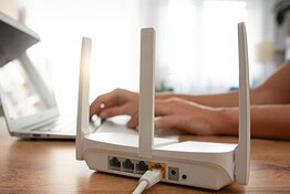 Router del provider a rischio: una falla nel firmware dà il controllo totale