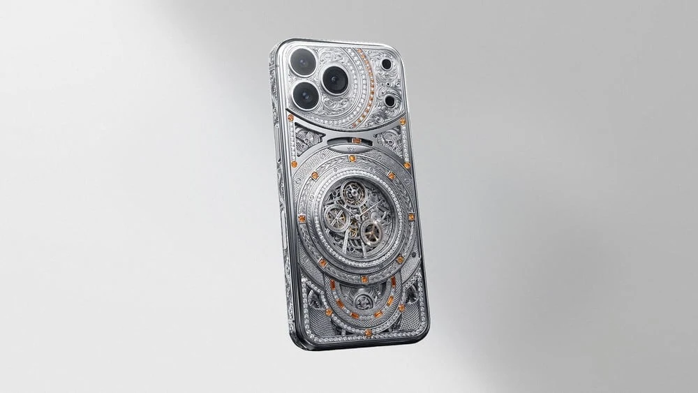 iPhone 17 Pro Max, Caviar lo trasforma in uno scrigno per orologi