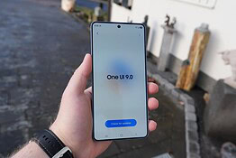 One UI 9 in test sui Galaxy S25: sviluppo già partito in anticipo