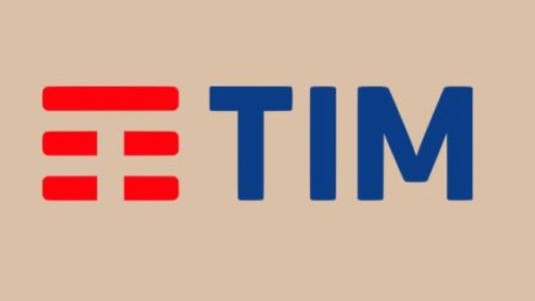 Passa a TIM con smartphone incluso: due offerte da 4,99 euro al mese