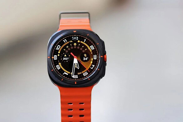 Samsung Galaxy Watch Ultra 2 avrà batteria da 800 mAh e oltre 3 giorni di autonomia
