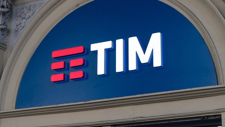 TIM in Viaggio Pass XL: 300 Giga in tutto il mondo a 39,99 euro