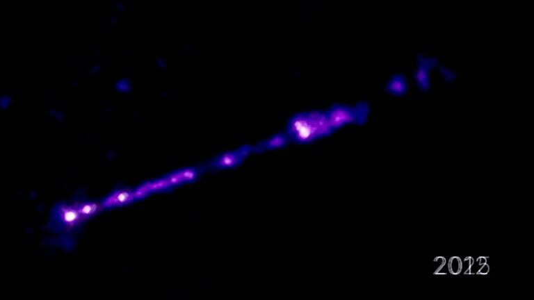 M87, il buco nero stupisce ancora: getto mai visto prima ai raggi X