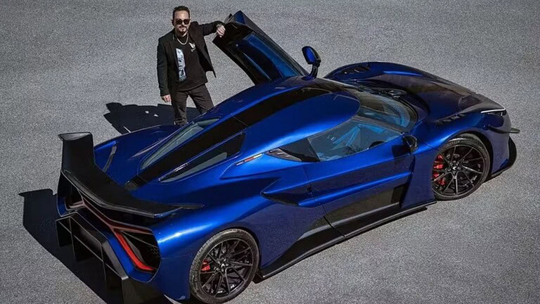 Elektron Quasar, l'hypercar elettrica da 2.413 CV e 450 km/h