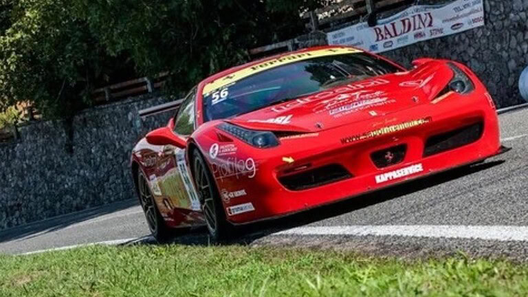 Ferrari 458 Challenge Evo sparita dal paddock: furto da 200mila euro