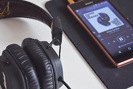 AI per scoprire musica nuova: il prompt che riaccende la curiosità