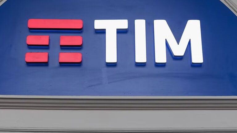 TIM Cross Gold: 250 Giga in 5G a meno di 8 euro al mese
