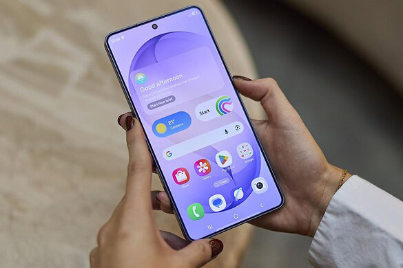 Samsung Messaggi va in pensione: addio all’app, arriva Google Messaggi
