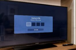 Smart TV Samsung bloccate da un pop-up misterioso che chiede la password