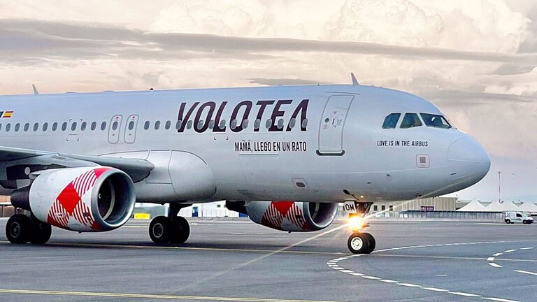 Volotea sotto indagine AGCM: il biglietto aereo cambia prezzo col petrolio