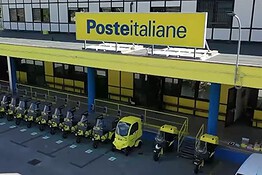 Truffe online, la nuova campagna a nome di Poste Italiane salva gli utenti