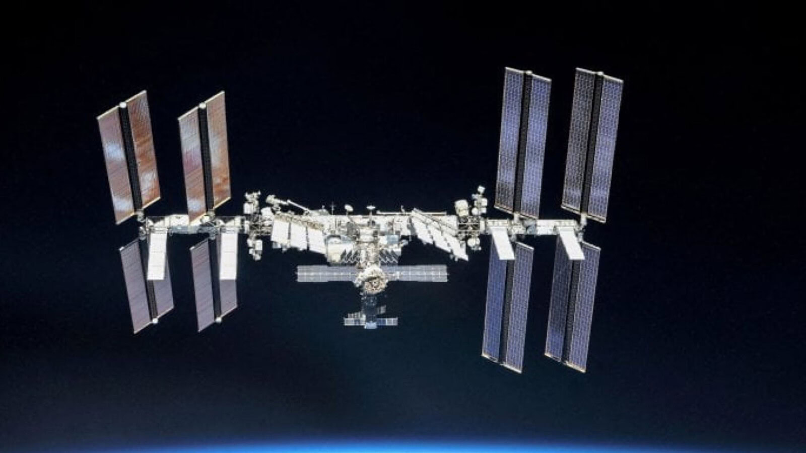 ISS a rischio evacuazione: la Russia ha risolto il problema sulla base spaziale