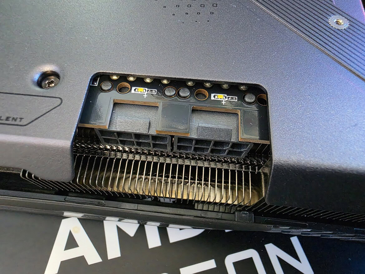 20260605_232442 Gigabyte Radeon RX 9070 - immagine 18