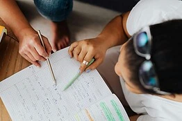Garante Privacy multa una scuola: orari e dati dei docenti online a tutti