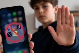 Social vietati ai minori di 15 anni: il ddl in Italia è pronto