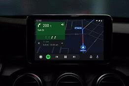 Google Maps su Android Auto cambia: avvisi live con un nuovo look