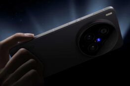 Vivo X500 Ultra potrebbe avere uno zoom ancora più performante