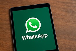 WhatsApp porta il look Liquid Glass su iPad: per ora solo in beta