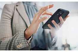 Enel Mobile, il colosso dell’energia sbarca nella telefonia: il nome è ufficiale