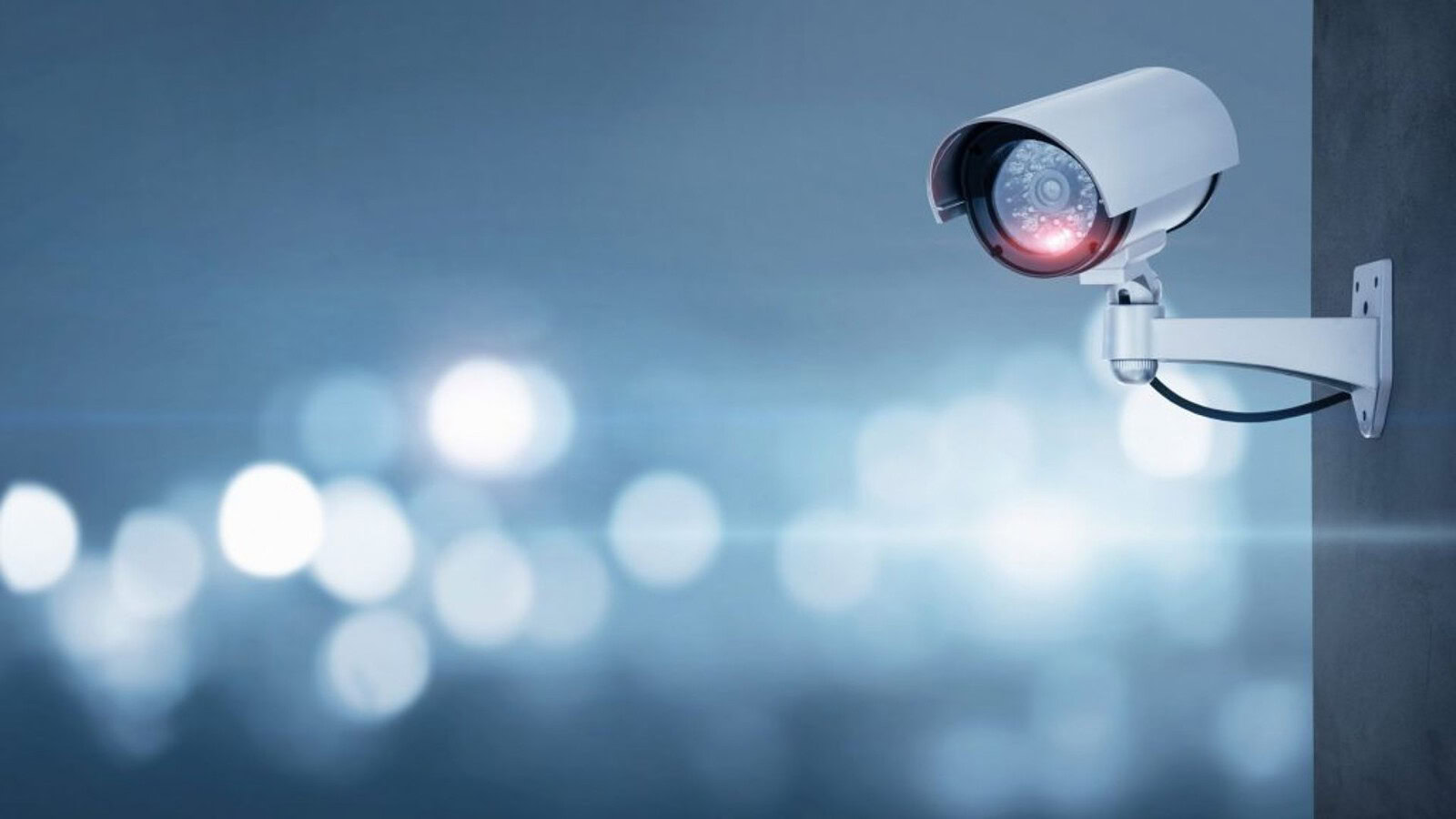 Telecamere comunali, il Garante vieta i video per multe e incidenti