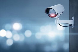 Telecamere comunali, il Garante vieta i video per multe e incidenti