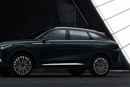 Omoda 9 Aurora Edition: il SUV ibrido in serie limitata a 1.000 unità