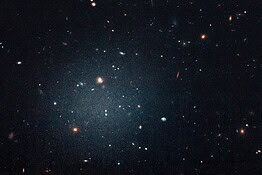 Galassia senza materia oscura: NGC 1052-DF9 sfida la cosmologia