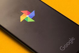 Google Foto, gli adesivi avranno un album dedicato anche su Android