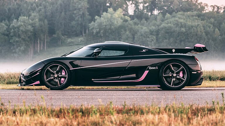 Koenigsegg One:1 all'asta, la prima megacar ha ben 1360 cavalli