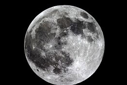 Jeff Bezos vuole spostare le fabbriche inquinanti sulla Luna per salvare la Terra