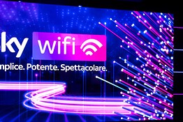 Sky Wifi, buono Amazon da 100 euro per gli abbonati Sky TV