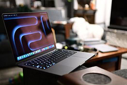 MacBook Pro e iPad Pro, Apple prepara display OLED con colori più puri