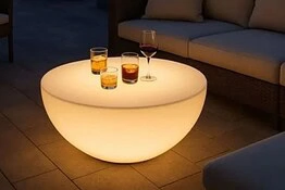 Philips Hue sfida Nanoleaf: prepara due novità con pannelli esagonali e Hue Go XXL