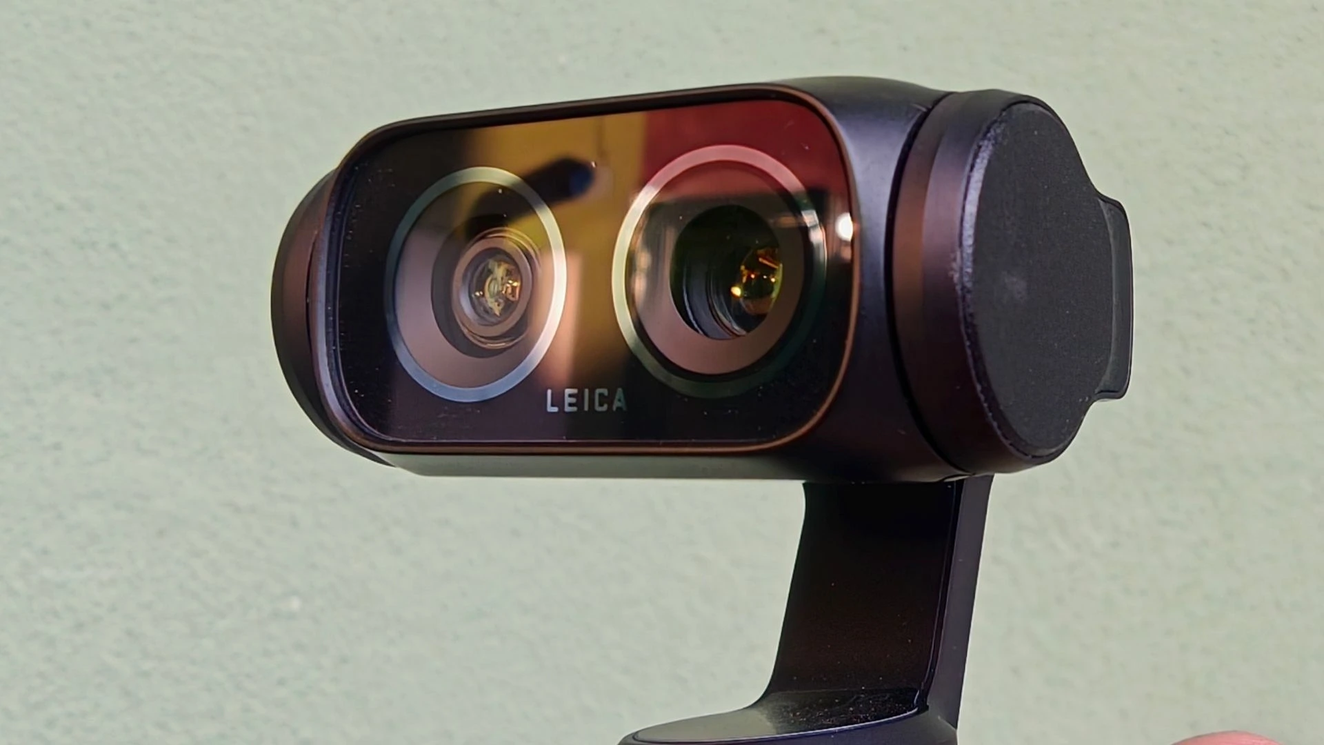 Insta360 Luna Ultra: la nuova pocket camera con gimbal incorporato | RECENSIONE
