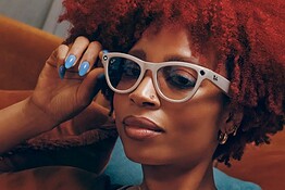 Ray-Ban Meta, la modifica che disattiva il LED e spia di nascosto