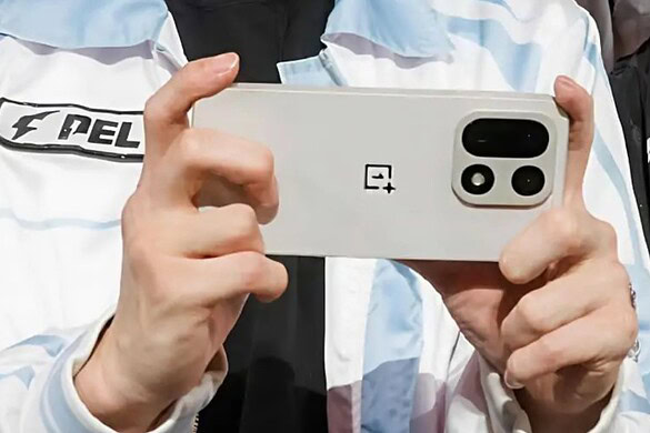 OnePlus 15 e altri si aggiornano: audio su due dispositivi Bluetooth