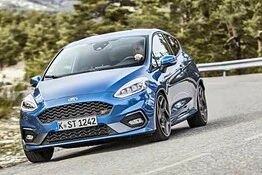 Ford Fiesta torna nel 2028: sarà elettrica e ci sarà anche una versione ST