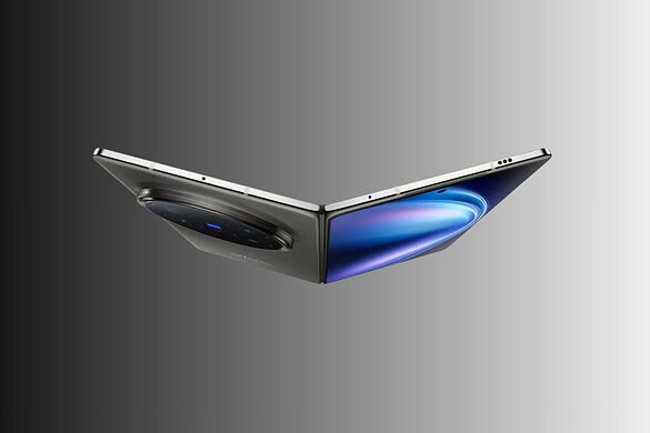 VIVO X Fold6: tanta AI, modalità PC e chip MediaTek Dimensity 9500