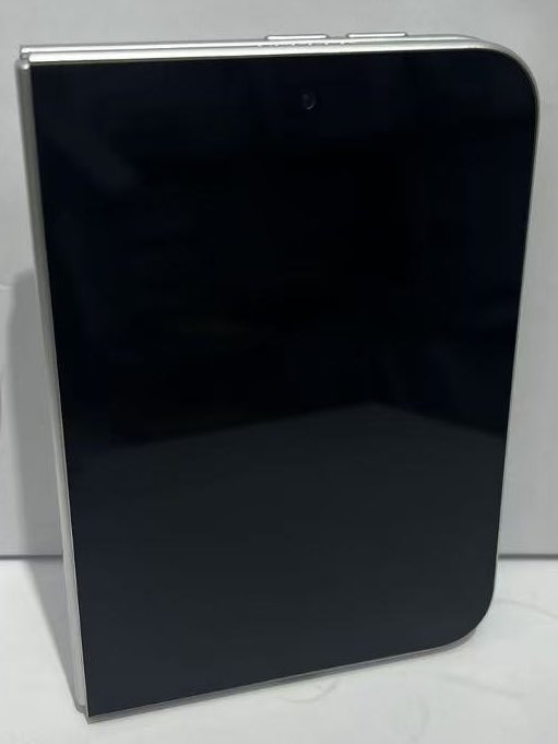 iPhone Ultra, le prime immagini svelano il design del pieghevole Apple