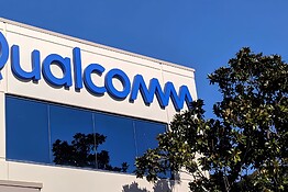 Amazon AWS punta sui chip Qualcomm AI200 per tagliare i costi dell’AI