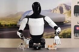 Tesla Optimus, la produzione di massa è vicina: i fornitori si muovono