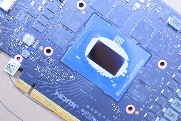 Intel Arc Pro B70 32G: la GPU Maxsun che punta tutto sull’AI locale