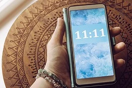 Baader-Meinhof, perché vedi sempre le 11:11: il trucco del cervello
