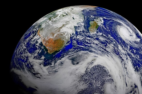 Scoperta una nuova linea di simmetria della Terra: cosa rivela sul clima