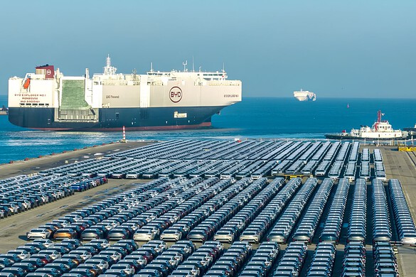 BYD conquista l’Europa con la sua flotta di otto navi cargo